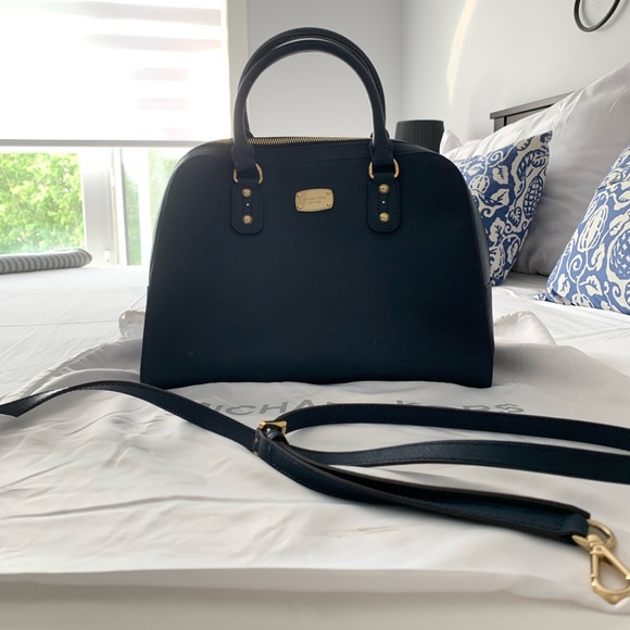 Brand new Michael Kors blue pebbled leather bag - Picture 3 of 3